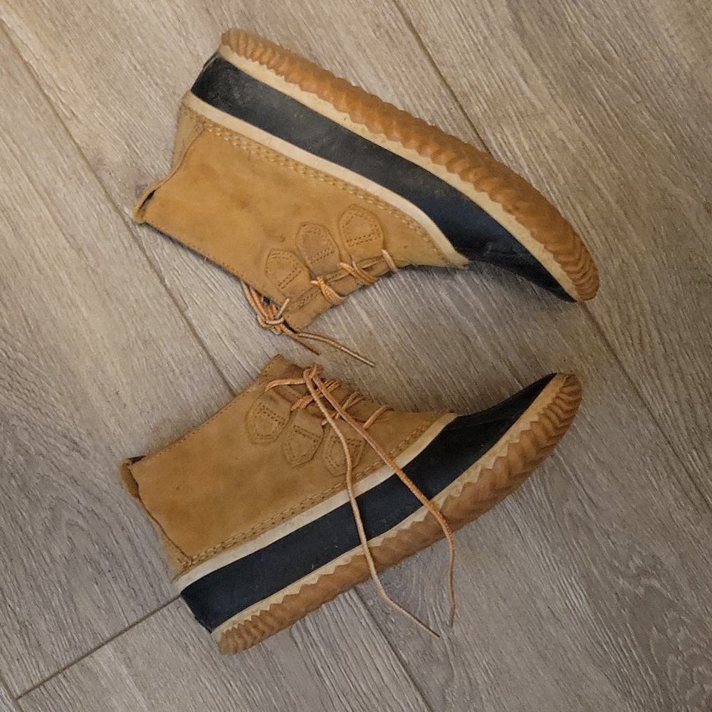 Sorel duck boots